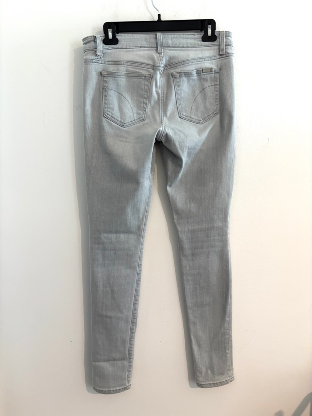 Joe’s Jeans Size 29 Light Gray Women's Slim Jeans Super Cute! Great Quality.🥰